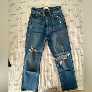 Abercrombie & Fitch ankle straight ultra high rise